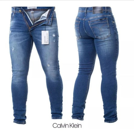 KIT COMPLETO CALVIN KLEIN 5 CAMISETAS + 5 CALÇAS JEANS [ULTIMO DIA DE PROMOÇÃO]